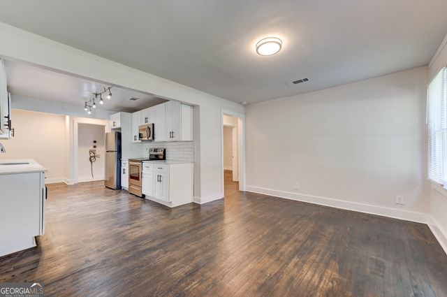 1914 North Avenue NW, Atlanta, GA 30318