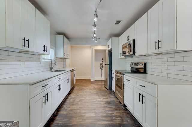 1914 North Avenue NW, Atlanta, GA 30318