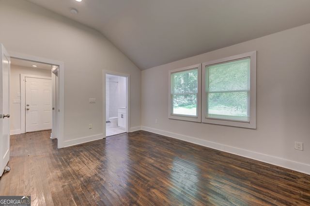 1914 North Avenue NW, Atlanta, GA 30318