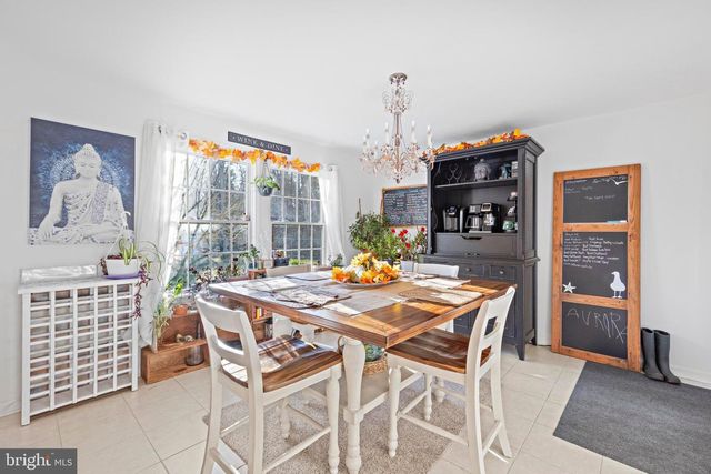 3 HAY RD, Tuckerton, NJ 08087