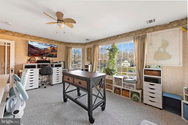 3 HAY RD, Tuckerton, NJ 08087