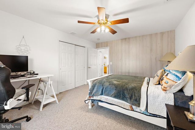 3 HAY RD, Tuckerton, NJ 08087