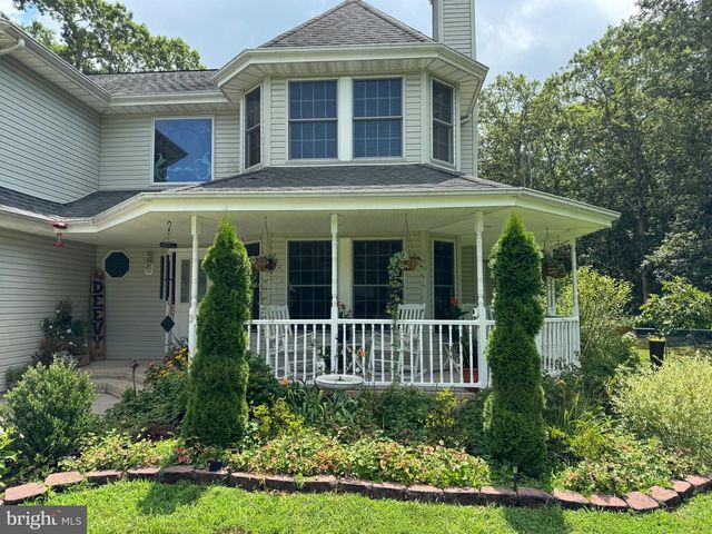 3 HAY RD, Tuckerton, NJ 08087