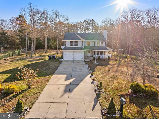 3 HAY RD, Tuckerton, NJ 08087