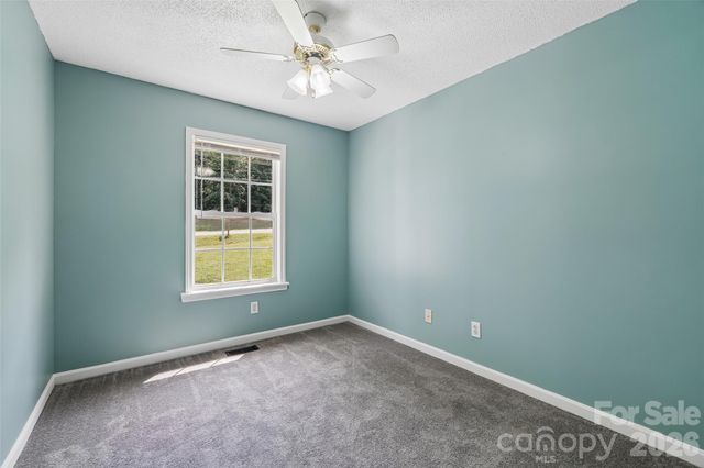 916 Long Branch Road, Grover, NC 28073