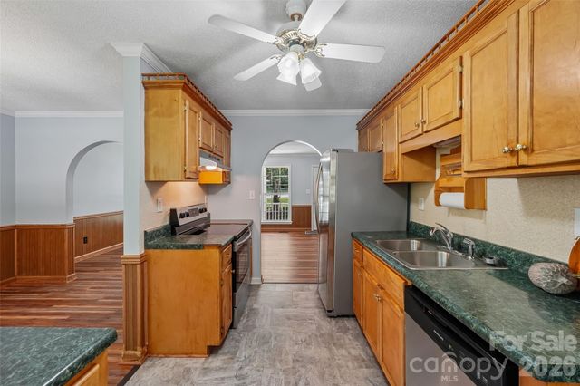 916 Long Branch Road, Grover, NC 28073