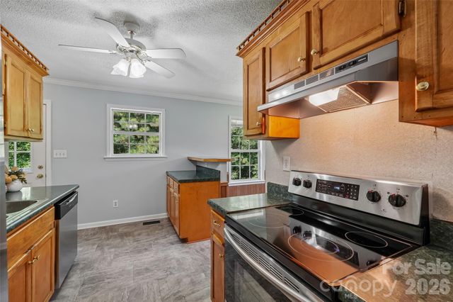916 Long Branch Road, Grover, NC 28073