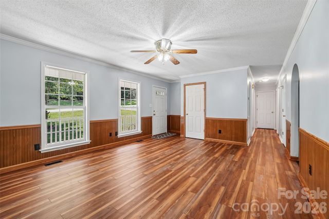 916 Long Branch Road, Grover, NC 28073