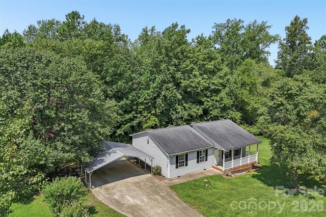 916 Long Branch Road, Grover, NC 28073