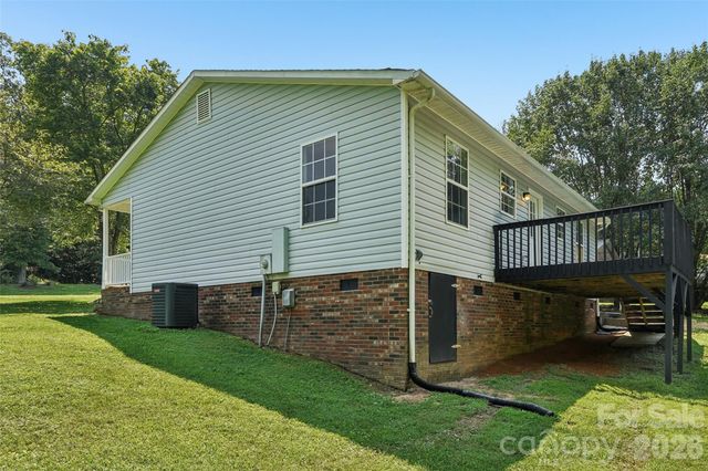 916 Long Branch Road, Grover, NC 28073