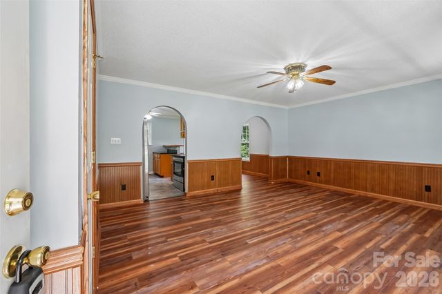 916 Long Branch Road, Grover, NC 28073