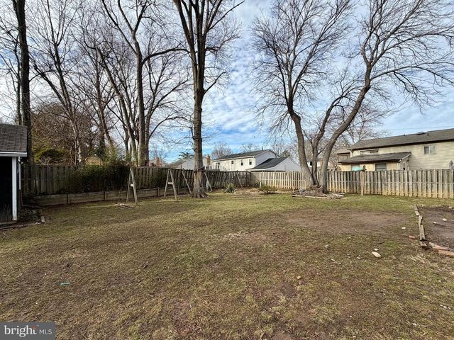 309 MISSOURI AVE, Herndon, VA 20170