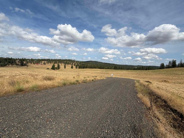 XXXX Rocky Top Way, Deer Park, WA 99006