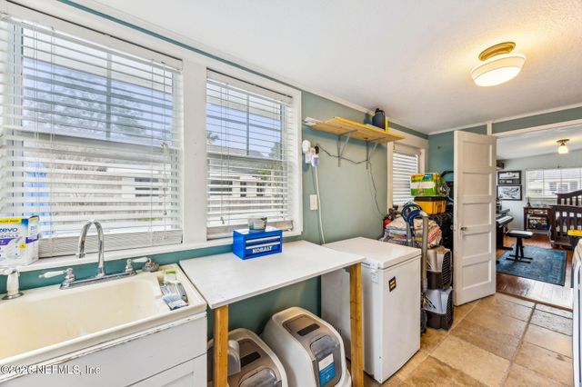 4257 BEVERLY Avenue, Jacksonville, FL 32210