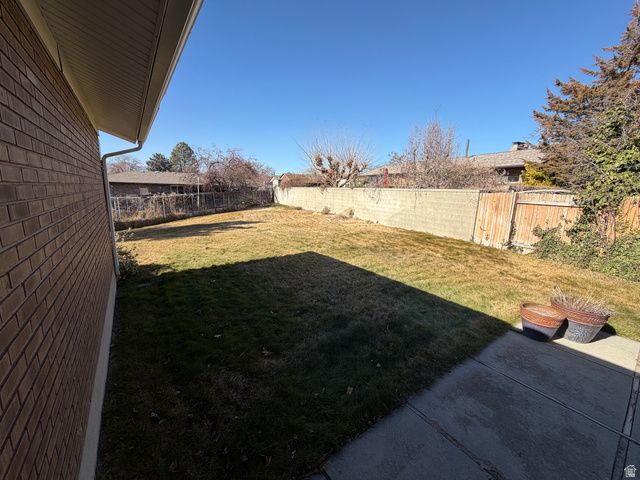 6454 S GARTH CIR, Taylorsville, UT 84129