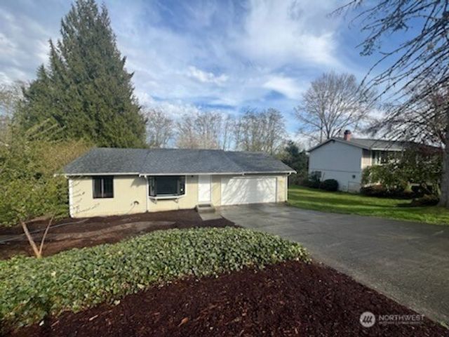 2111 Ponderosa Drive SE, Port Orchard, WA 98366