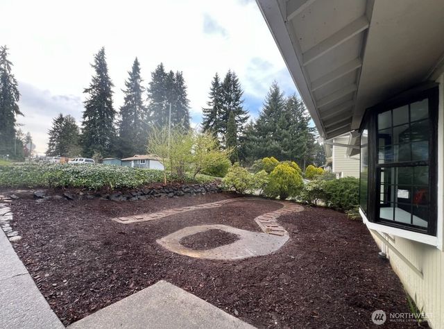 2111 Ponderosa Drive SE, Port Orchard, WA 98366