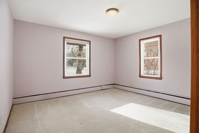 1440 92nd Avenue N, Brooklyn Park, MN 55444