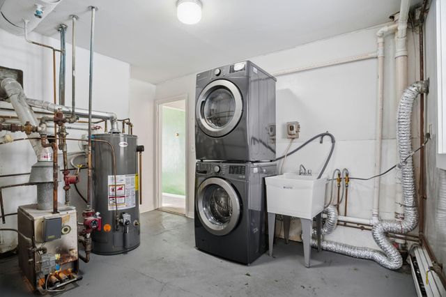 1440 92nd Avenue N, Brooklyn Park, MN 55444