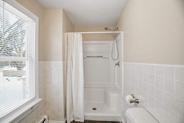 1440 92nd Avenue N, Brooklyn Park, MN 55444