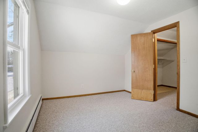 1440 92nd Avenue N, Brooklyn Park, MN 55444