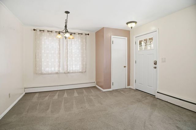 1440 92nd Avenue N, Brooklyn Park, MN 55444