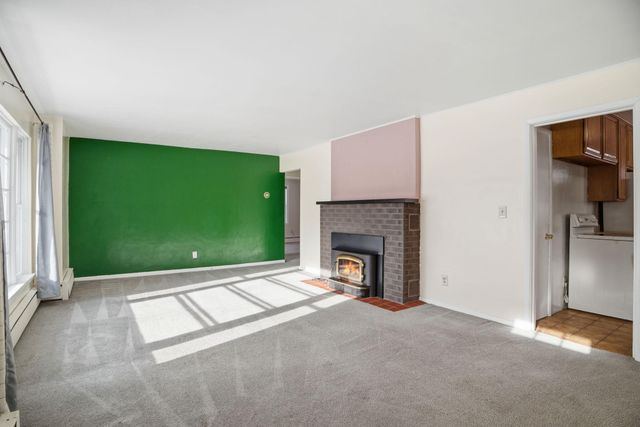 1440 92nd Avenue N, Brooklyn Park, MN 55444