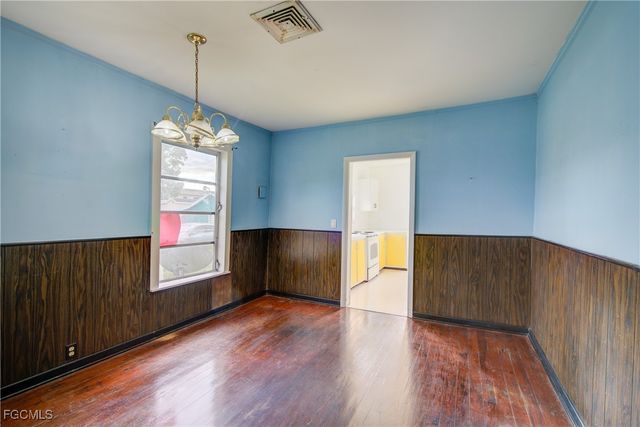 568 Prospect AVE, Fort Myers, FL 33905