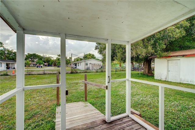 568 Prospect AVE, Fort Myers, FL 33905