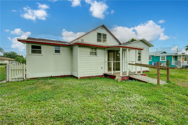 568 Prospect AVE, Fort Myers, FL 33905