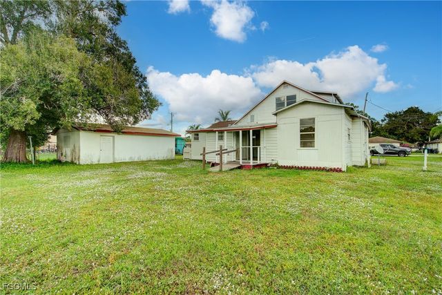 568 Prospect AVE, Fort Myers, FL 33905