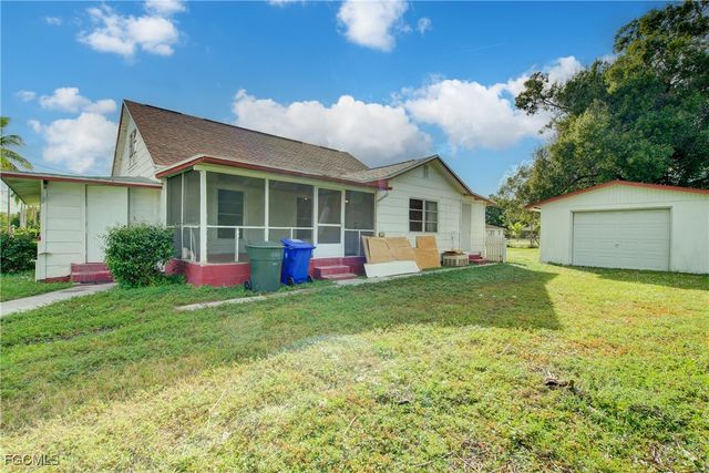 568 Prospect AVE, Fort Myers, FL 33905