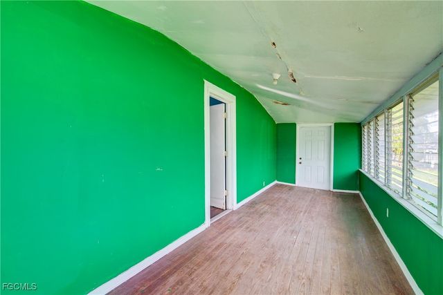 568 Prospect AVE, Fort Myers, FL 33905