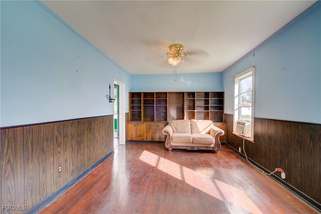 568 Prospect AVE, Fort Myers, FL 33905