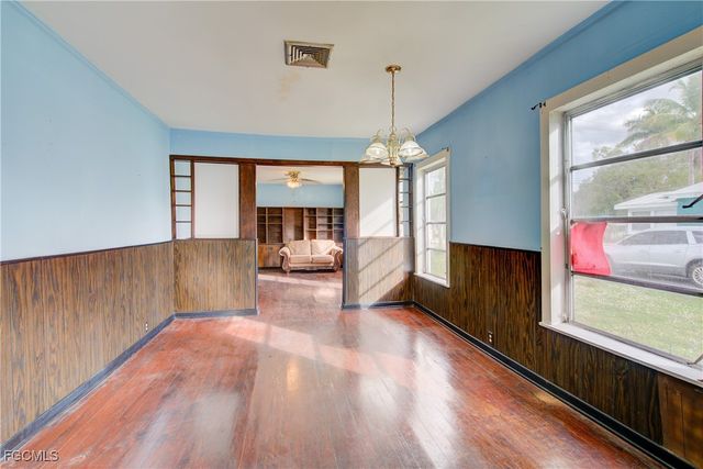 568 Prospect AVE, Fort Myers, FL 33905