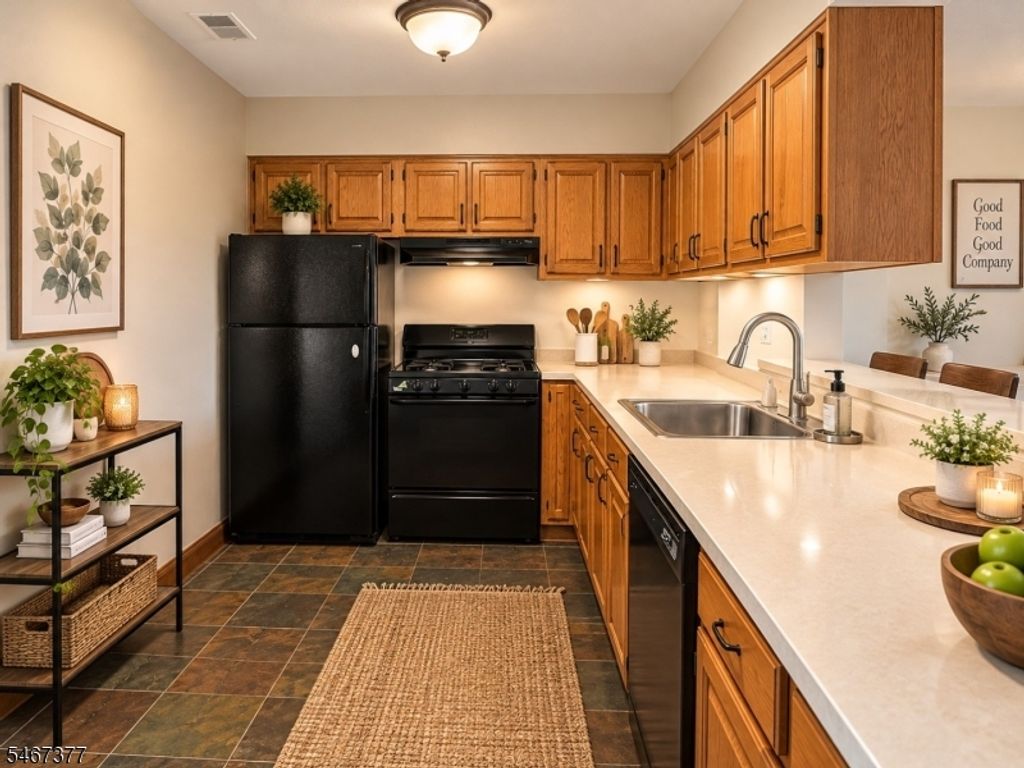 4 Red Lodge Dr 2, Vernon Twp., NJ 07462 — photo 2
