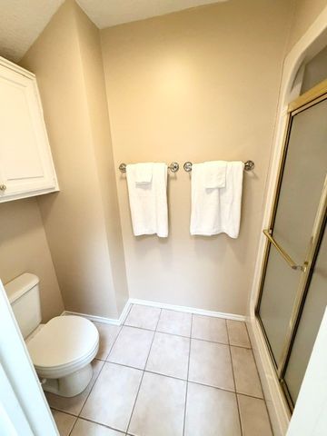 4110 Lakeshore Drive, Reno, TX 75462