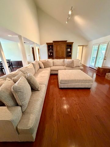 4110 Lakeshore Drive, Reno, TX 75462