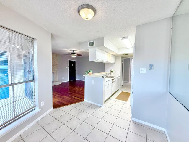 3919 Fairmont Parkway 260, Pasadena, TX 77504