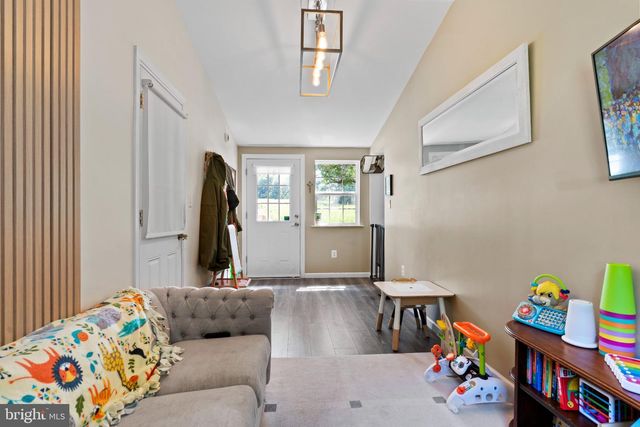 2416 CHURCH RD, Hummelstown, PA 17036