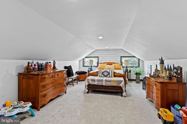 2416 CHURCH RD, Hummelstown, PA 17036
