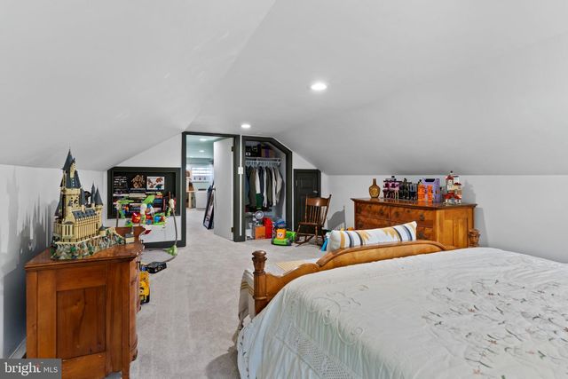 2416 CHURCH RD, Hummelstown, PA 17036