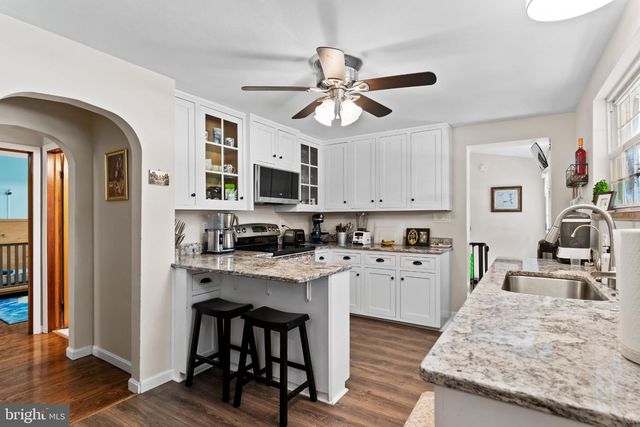 2416 CHURCH RD, Hummelstown, PA 17036