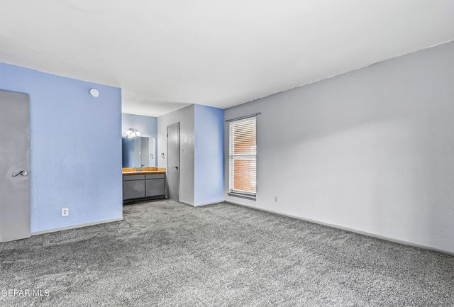 4433 N STANTON Street A501, El Paso, TX 79902