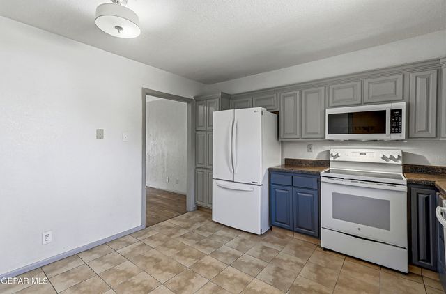 4433 N STANTON Street A501, El Paso, TX 79902
