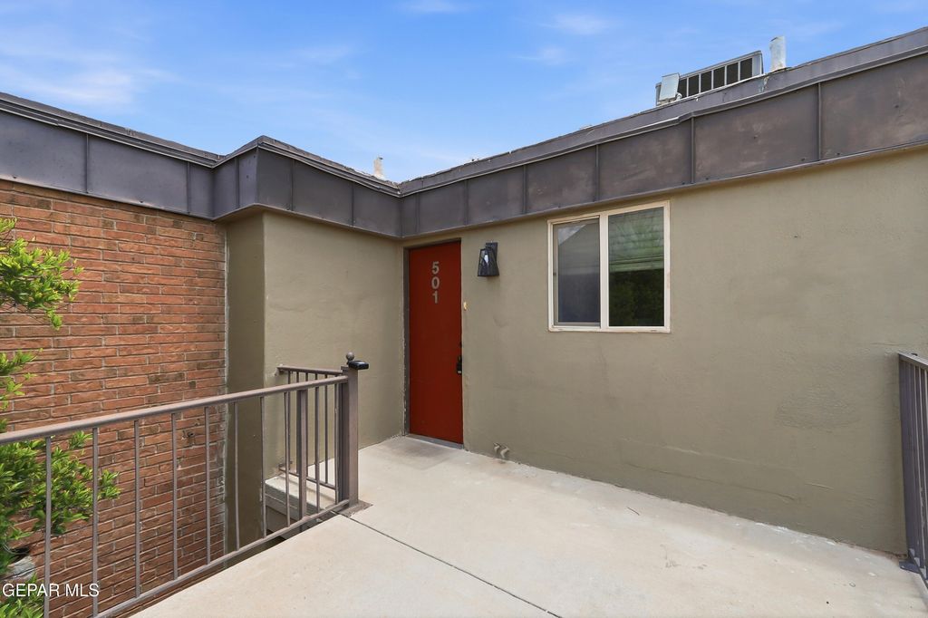 4433 N STANTON Street A501, El Paso, TX 79902