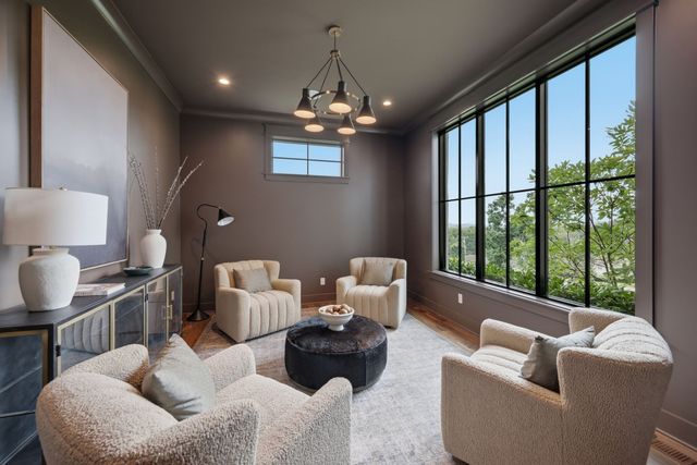 818 Brentview Dr, Nashville, TN 37220