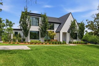818 Brentview Dr, Nashville, TN 37220