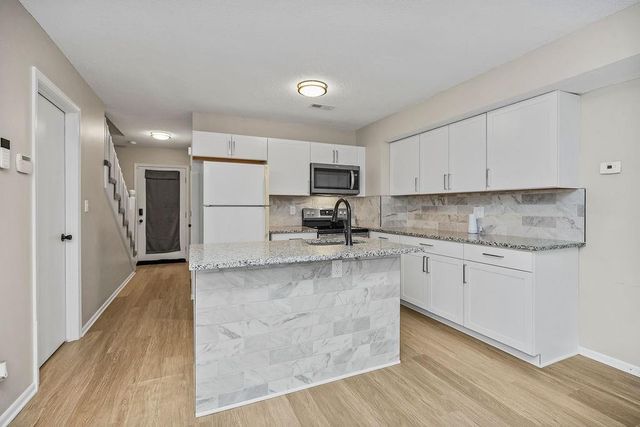 511 Vilas Street, Leavenworth, KS 66048