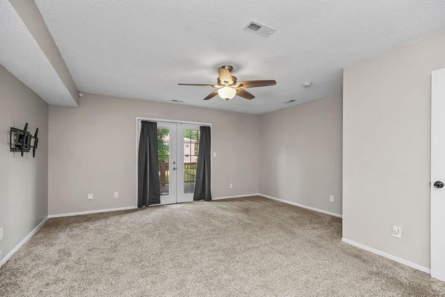 511 Vilas Street, Leavenworth, KS 66048